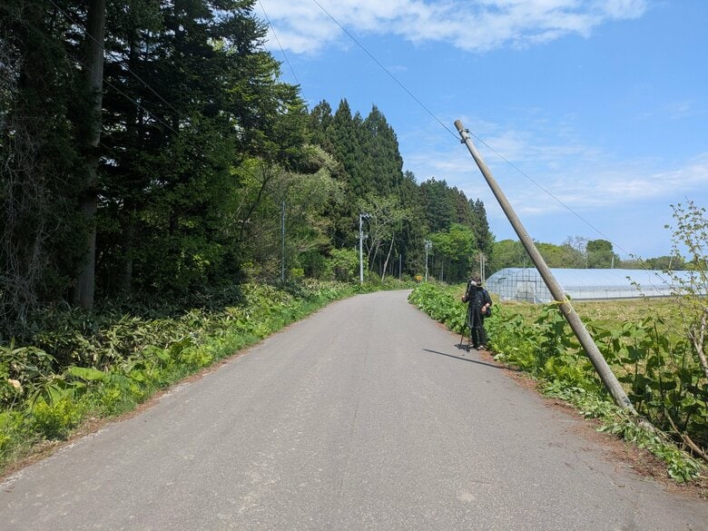 【事故速報】スクールバスが電柱に突っ込み路外に逸脱－小学生の男女がケガ…運転手の所持する携帯から衝突事故を検知して消防認知〈北海道八雲町〉｜FNNプライムオンライン