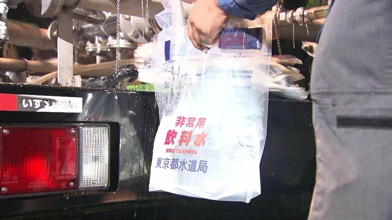 「シンナーのようなにおい」東京都内の水道水から臭気で通報相次ぐ…配水管から排水し解消も原因不明　港区や墨田区の一部地域｜FNNプライムオンライン