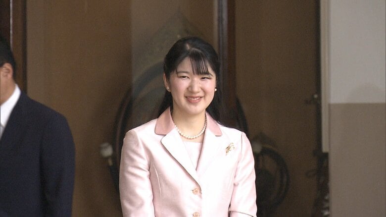 愛子さまが雅楽演奏会を鑑賞　“桜色の装い”笑顔で会釈…伝統芸能への関心｜FNNプライムオンライン