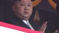 軍事パレードに初のスーツ姿。金正恩流の演出と焦り