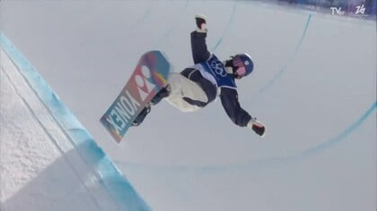 スノーボード女子ハーフパイプ予選　清水さら選手が決勝進出！父の出身地・出雲市から声援（島根）