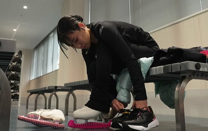 練習に臨む三原