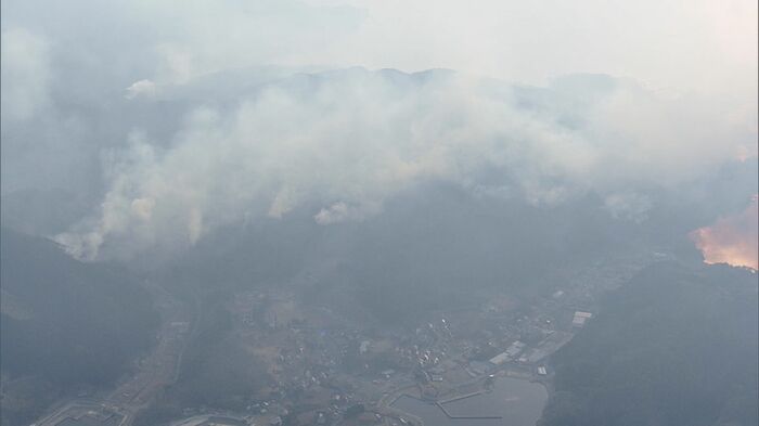 岩手・大船渡市の山火事は発生から1週間以上たつもいまだ鎮圧にいたらず