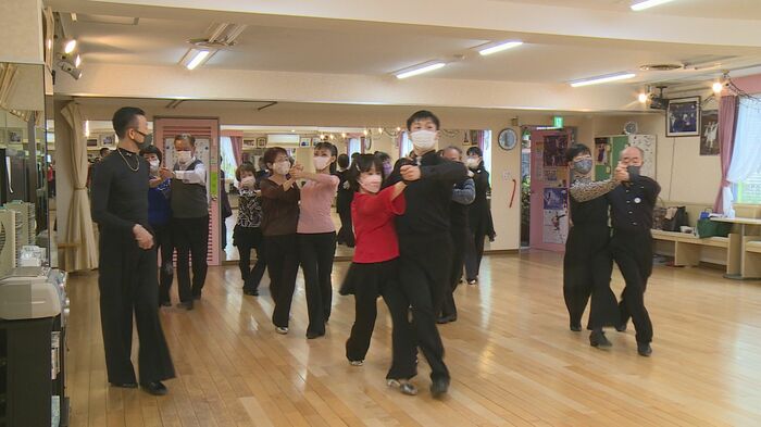 ダンスアカデミーアオキのレッスン