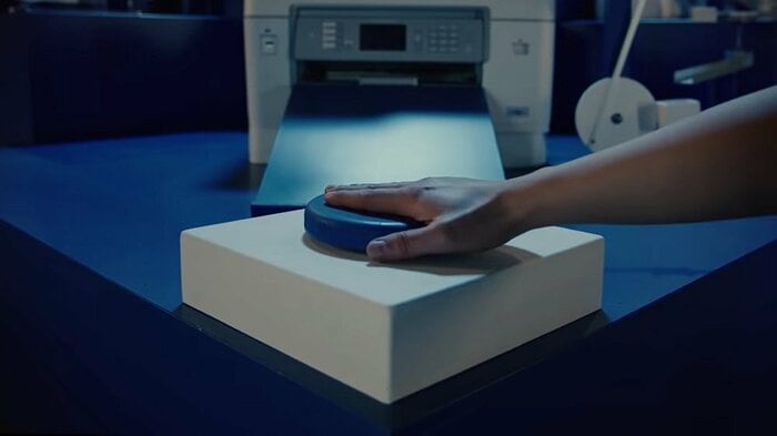 ボタンが押され、スタート!