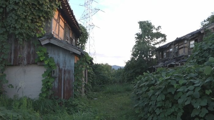 薬物が見つかった建物(黒部市)