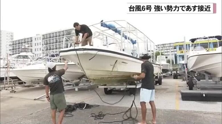 台風６号接近前に宮古島で台風対策｜FNNプライムオンライン