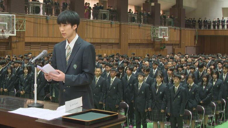 「選択肢が広がった」135人増で3クラス増、618人が入学　授業料の“無償化”で私立高校に追い風　松商学園の1年生は16クラスに　公立の受験倍率0.88倍　県教委「公立校の特色化を進める必要がある」｜FNNプライムオンライン