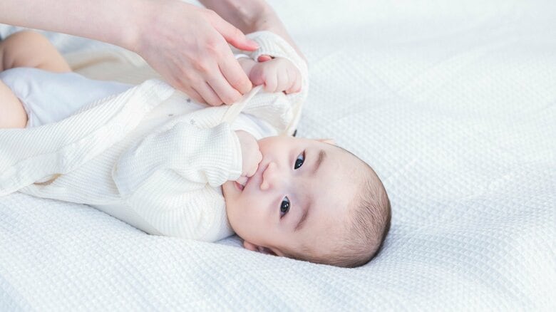 おむつがなくなったら赤ちゃんのうんちはどうする?非常時にも役立つ「簡易おむつ」の作り方 大事なのは「柔軟な発想力」|FNNプライムオンライン
