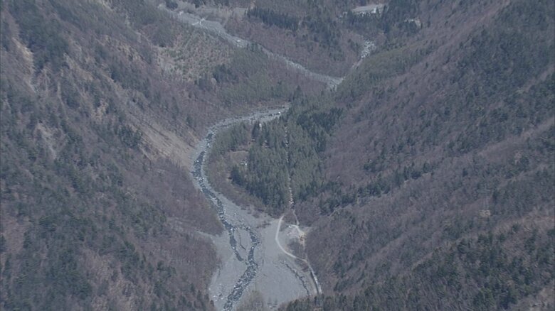 土砂置き場候補地の大井川・燕沢