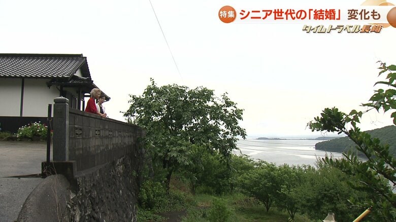 新しい家からは大村湾が一望できる