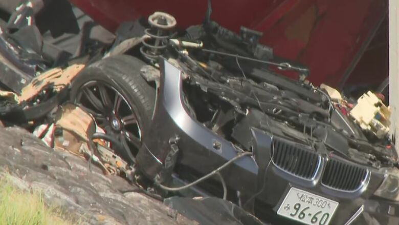 事故車両（2025年4月、飯田市）