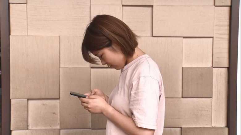 衝撃! スマホの使いすぎで頭にツノが生える!? 豪大学での驚きの研究結果の真相は
