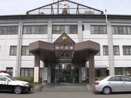 便器にカメラ設置か…学校のグラウンドの女子トイレに侵入し10代女性を盗撮した疑い 33歳会社員の男を逮捕