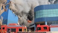 韓国の自動車部品工場で大規模火災　10人死亡、約60人負傷し4人安否不明　建物崩壊の危険性あるため捜索活動は難航