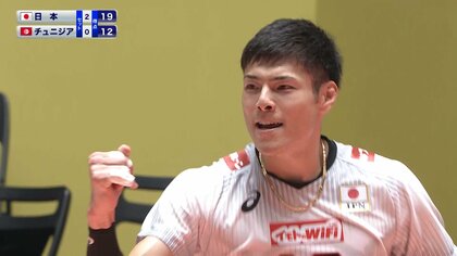 【スーパープレー映像・髙橋健太郎】初スタメン「ブロック番長」躍動！　アタック決定率100％にサービスエースも2本決めたチュニジア戦まとめ【パリ五輪予選/W杯バレー】
