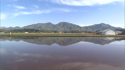 蒜山三座の山並みが田植え前の水面に…真庭市で初夏限定の風景”逆さ蒜山三座”【岡山】
