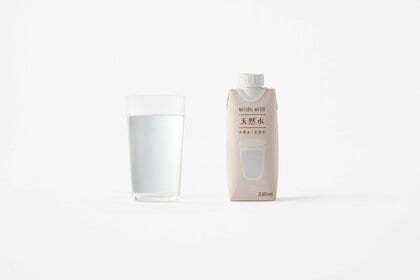 「紙パック入りミネラルウォーター」ローソンが発売　コンビニPBでは初…プラスチックを約56%削減