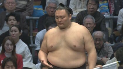 朝乃山が3勝目、錦富士を叩き込み2連勝　過去白星なしの相手に初勝利【大相撲春場所 5日目結果】