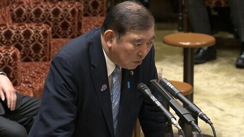 参院予算委で石破首相が重ねて陳謝　慣例？との質問に「歴代の総理がそうであったか私は知らない」　“商品券配布”受け野党が追及