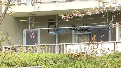 事件直前に娘と話した知人「人の恨み買うような子じゃなかった」　玄関に血のついた足跡　大阪・和泉市母娘殺害