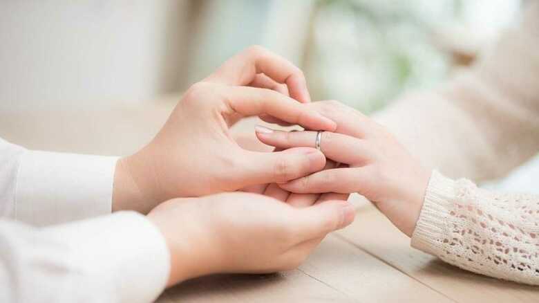 「草食化」は関係ない…若者の未婚・晩婚が増えるワケ｜FNNプライムオンライン