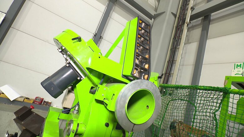 スイーパーを再現するピッチングマシン