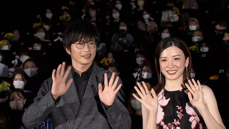 大ヒット御礼舞台あいさつ　東京・新宿ピカデリー