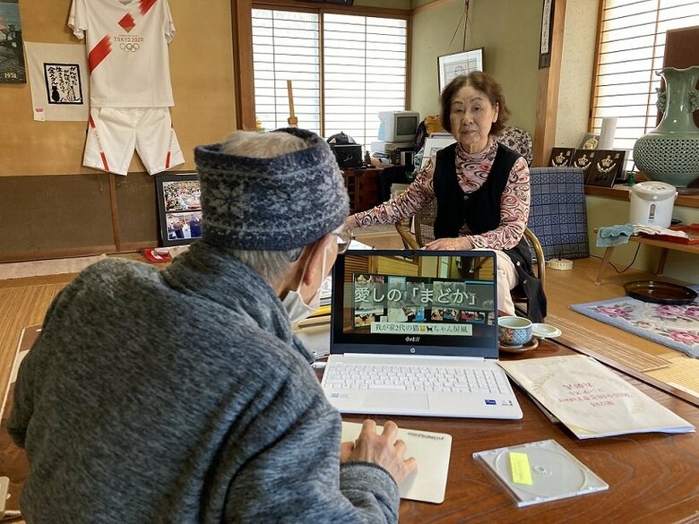 はなれの作業部屋で