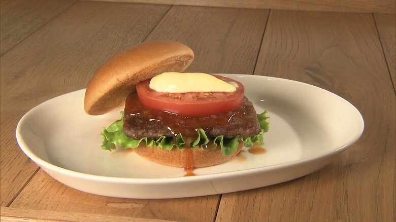 12月28日から限定販売される「一頭買い 黒毛和牛バーガー」