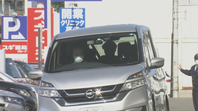 送検される杉林容疑者（9日午後1時半）