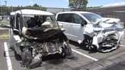 軽自動車と乗用車が正面衝突　軽の75歳運転手が死亡　対向車線はみ出したか　乗用車の家族は命に別条なし　千葉・大多喜町