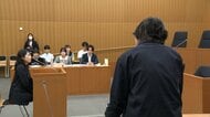 小学生から高校生が本格模擬裁判に挑戦　法廷さながら教室で殺人未遂事件について討論　東京・国士舘大学