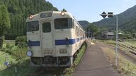豪雨で時が止まった「夜明駅3番線」　5年後の最終列車に鉄道ファンは…BRTで復活へ【大分発】
