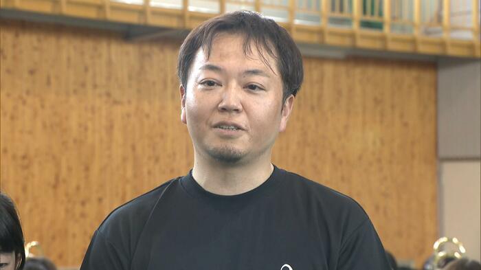 指揮者・中井章徳さん