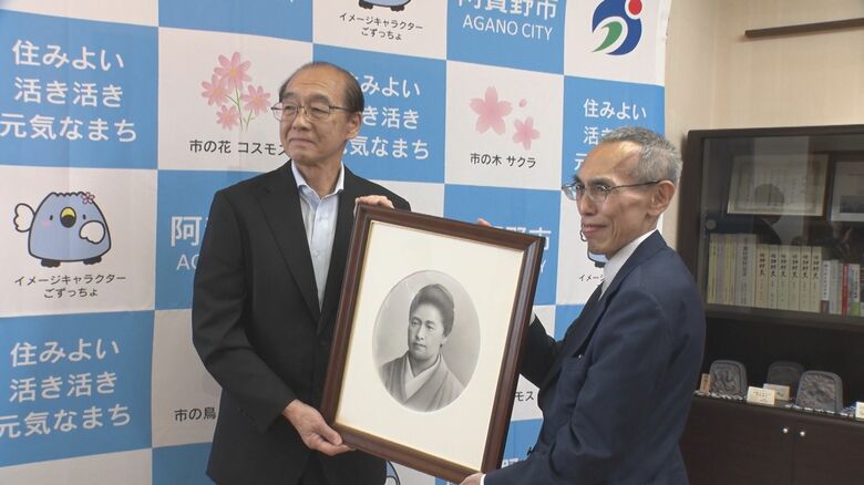 地元の偉人がつないだ縁！新五千円札“津田梅子” 貴重なコンテ画の複製が新潟・阿賀野市に 市内の公共施設で一般公開へ｜FNNプライムオンライン
