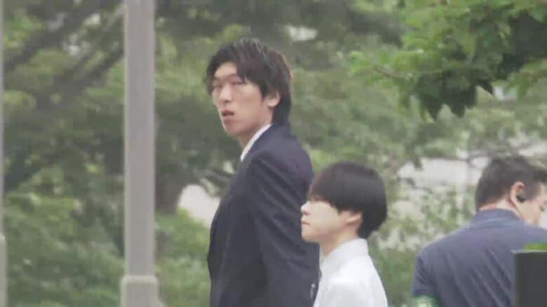 「今は無職です」バレー元日本代表・佐藤駿一郎被告 初公判で大麻所持認める 検察側は拘禁刑1年を求刑|FNNプライムオンライン
