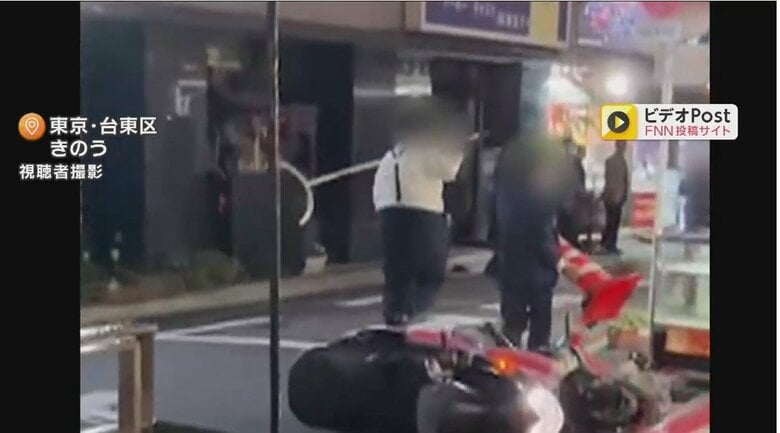 犯人はさすまたを持った大柄な従業員の迫力に怯んだか