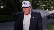 「大成功だった」トランプ大統領が中国訪問終え帰国　台湾への武器売却「近く判断」