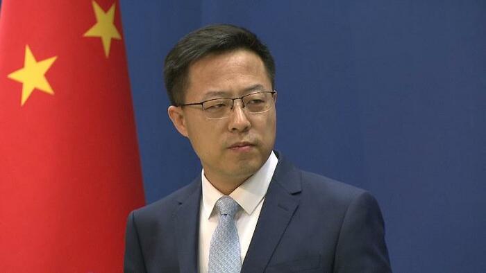 日本を非難する中国外務省の報道官(2021年3月)