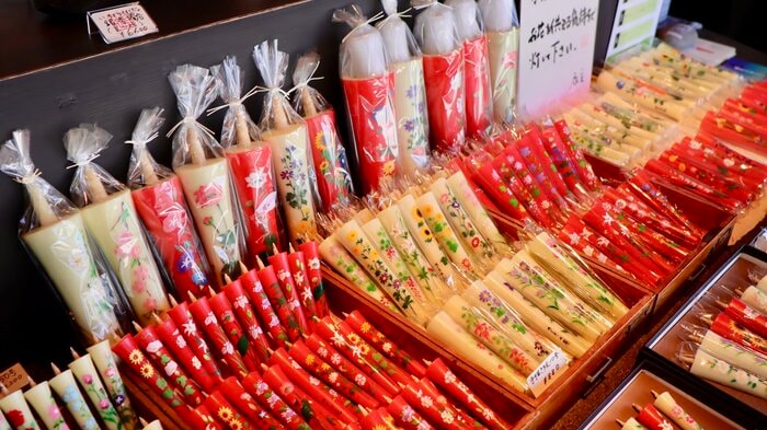 色鮮やかな和ろうそく