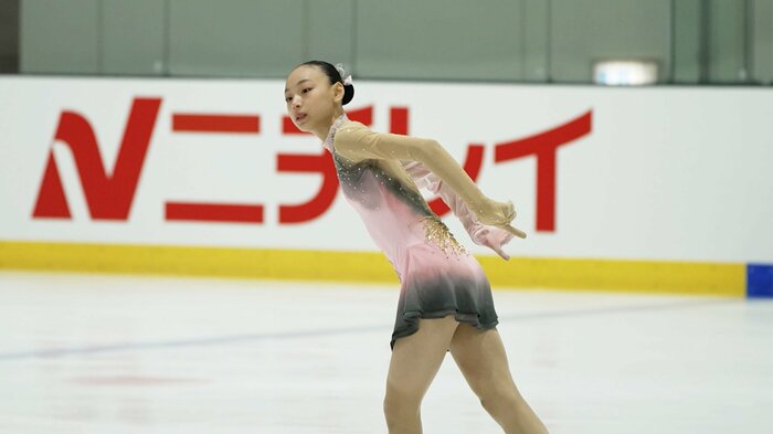 ジュニア1年目の岡万佑子が5位に