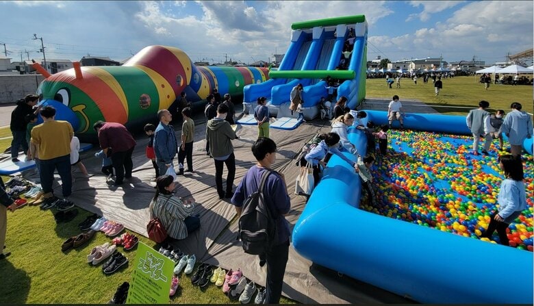 【GWおでかけ情報】国営讃岐まんのう公園に巨大エアー遊具が登場！室内でも楽しめるイベント満載【香川】｜FNNプライムオンライン