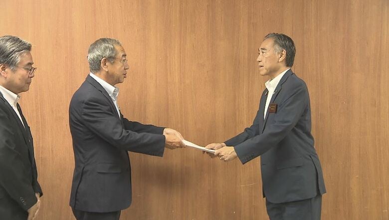 利用者減、運転手不足…減便や廃止が相次ぐ路線バス　スクールバスの導入や路線維持のための補助金の拡充求める　市長会が長野県知事に要望｜FNNプライムオンライン