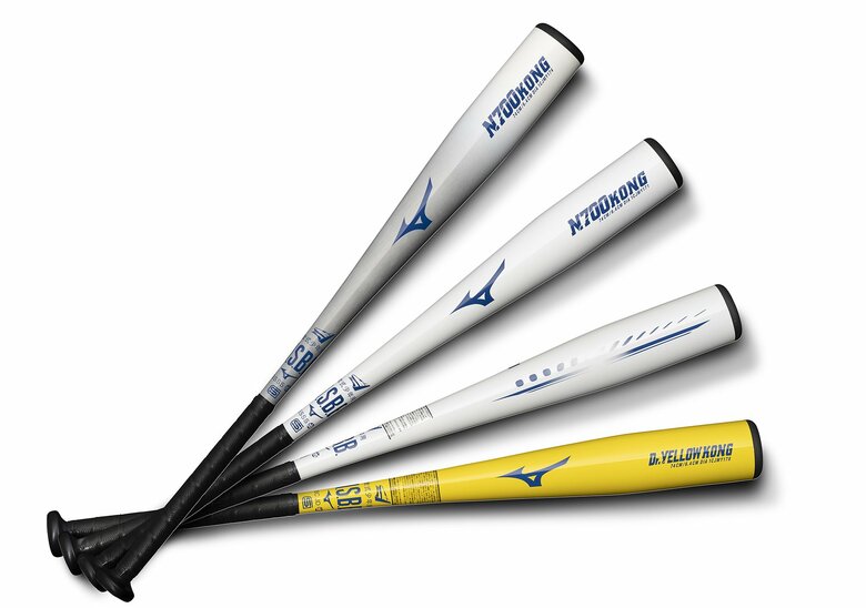 「N700KONG」と「Dr.YELLOW KONG」（提供：ミズノ）