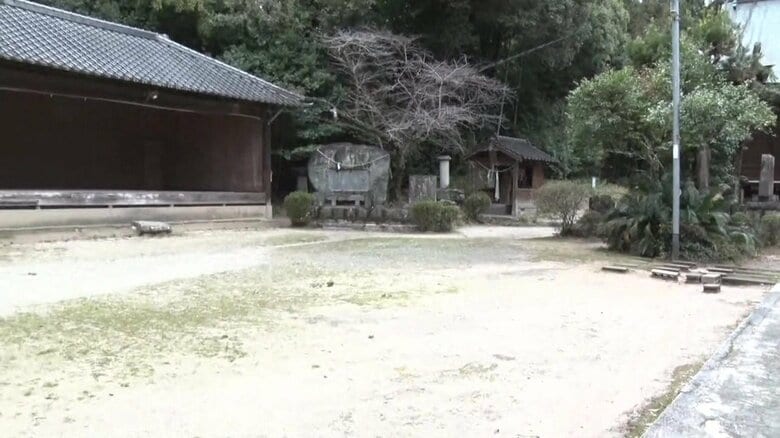 ミステリーサークルが描かれていた境内