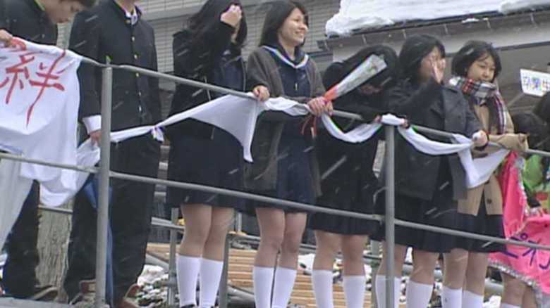 “白線流し”の高校で『黒タイツ禁止』…不合理校則に生徒は立ち上がった #KuToo石川さん「声上げ一歩先に」