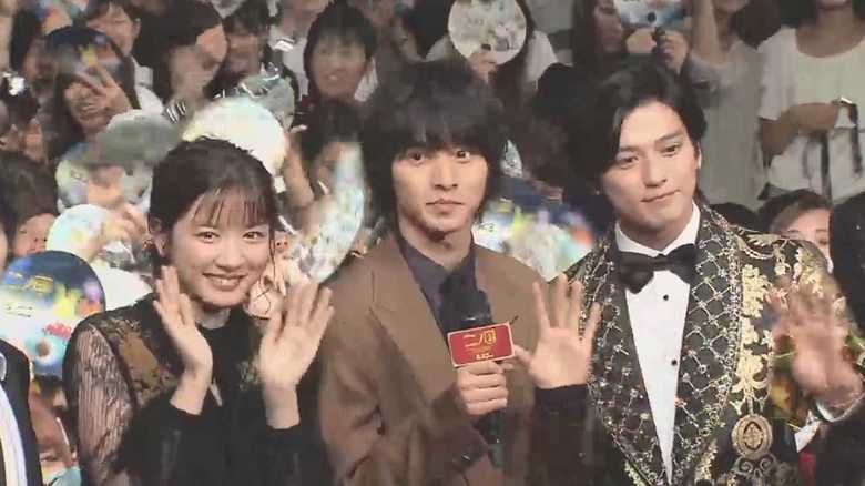 永野芽郁・山﨑賢人…別の世界でなってみたいものとは?
