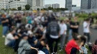 【独自】「デモ参加に1万円」“サクラ募集”に数千人が殺到 報酬受け取った参加者も…若者に広まった情報はデマか本当か
