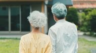 離れて暮らす親の防災意識、どう高める？寝室からはじめる「地震に強い実家」をつくる3ステップ